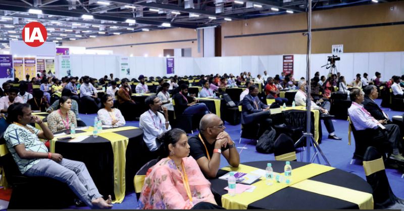 The audience listening in rapt attention!