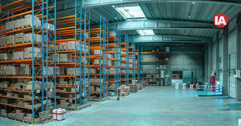 A warehouse compatible with robotic material handling. Image source: Unsplash