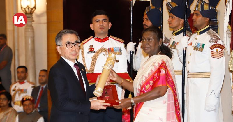 Mr Toshihiro Suzuki accepted the award on behalf of his father